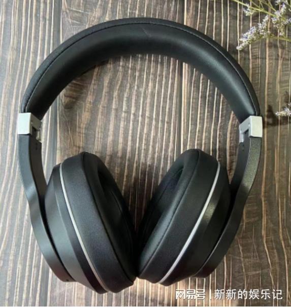 降噪耳机是音乐的守护者J9国际集团4款头戴(图3)