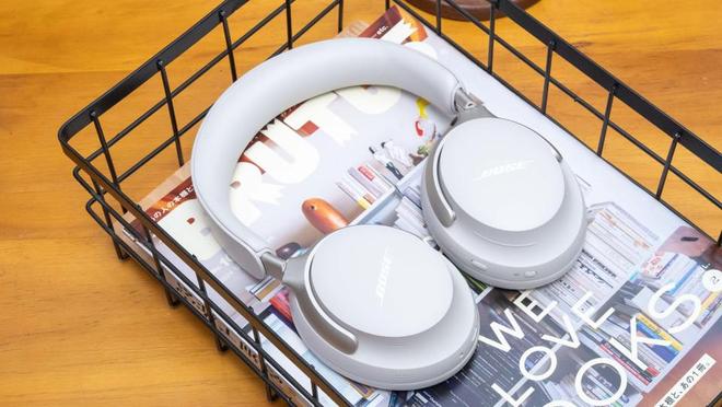 选择了Bose QC消噪耳机UltraJ9国际网站应对17小时的长途旅行我(图17)